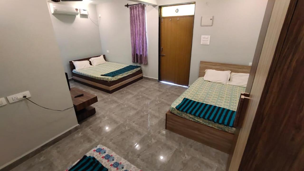 Godwill Kimo Guest House Seraulim 마드가온 외부 사진